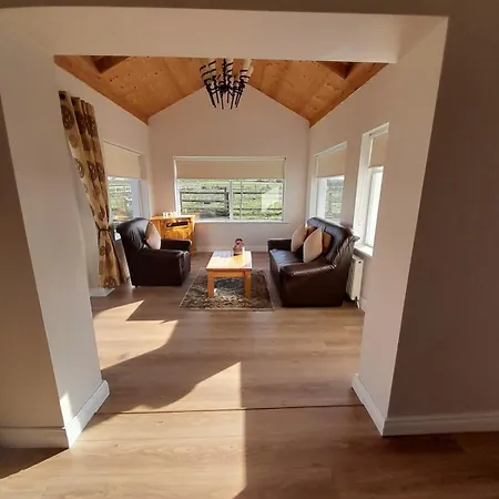 Crowe's Bridge House * Quilty