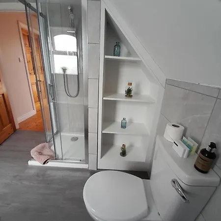 Holiday home Crowe's Bridge House