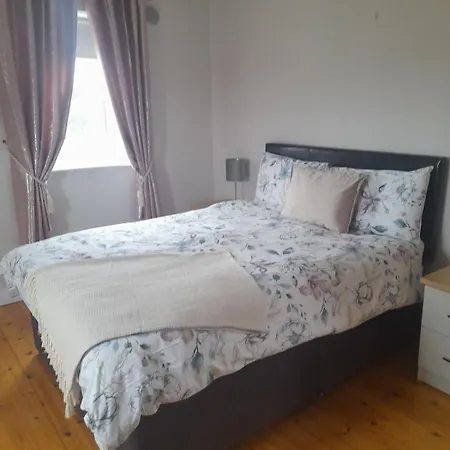 Crowe's Bridge House Holiday home *