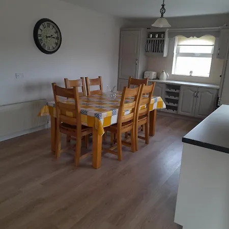 Holiday home Crowe's Bridge House *