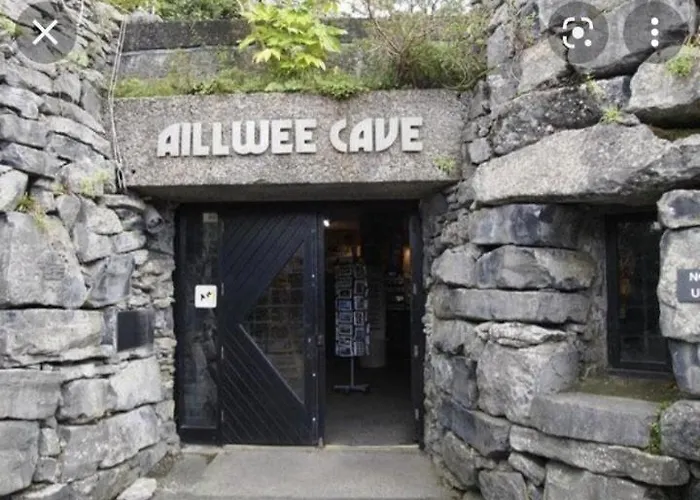 Crowe's Bridge House Quilty