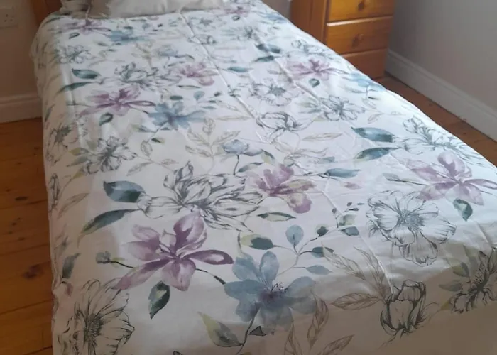 Crowe's Bridge House * Quilty