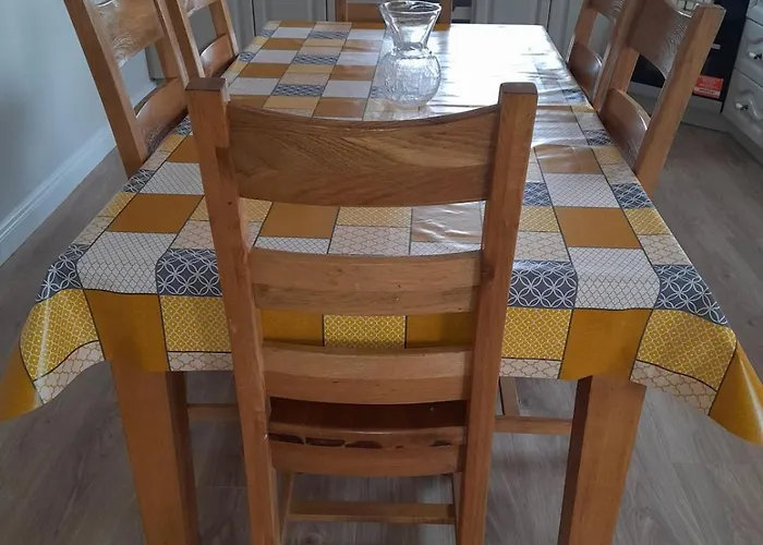 Crowe's Bridge House *